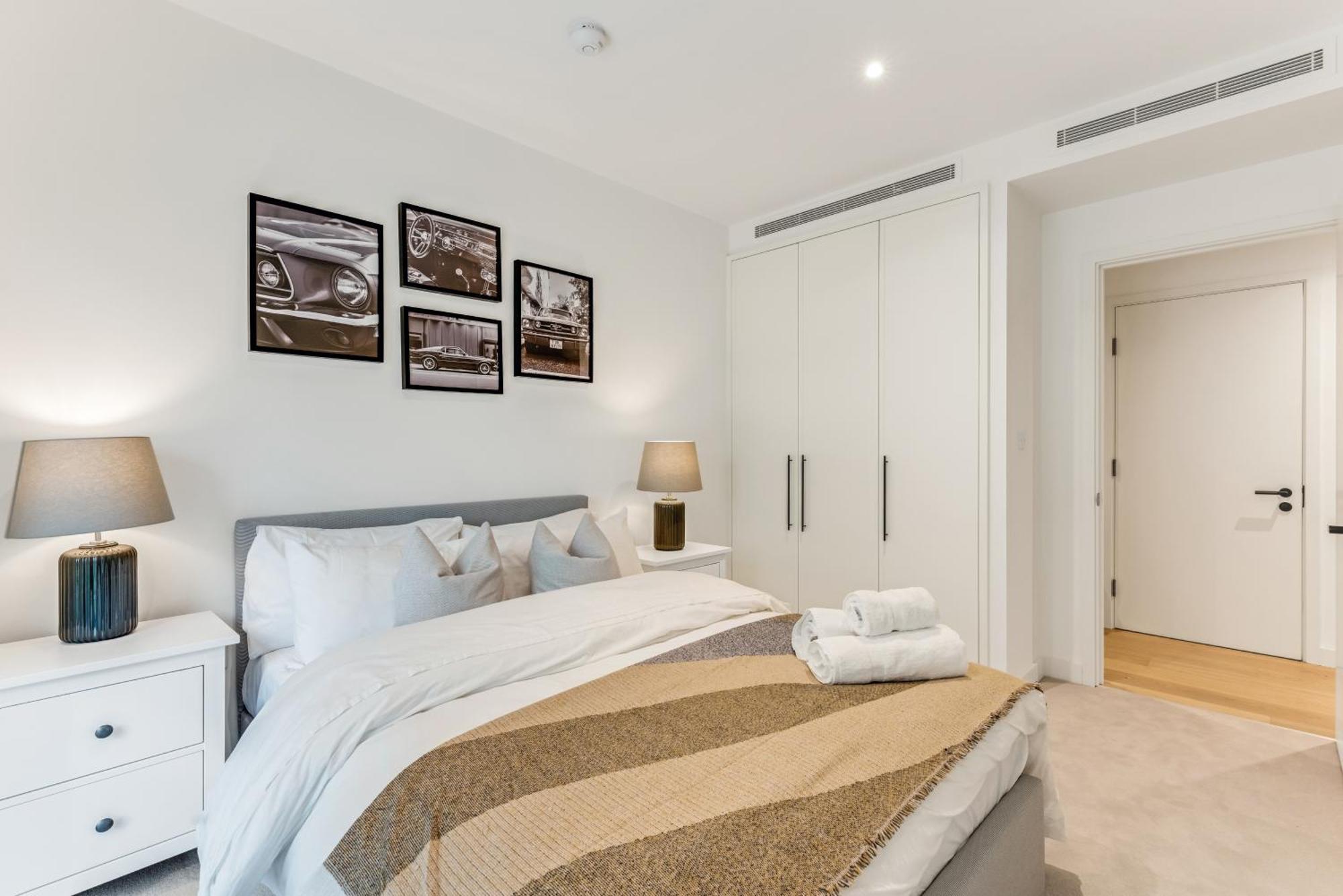 Khayat Homes - The Great Escape - 3 Bed Luxury Apartament Londra