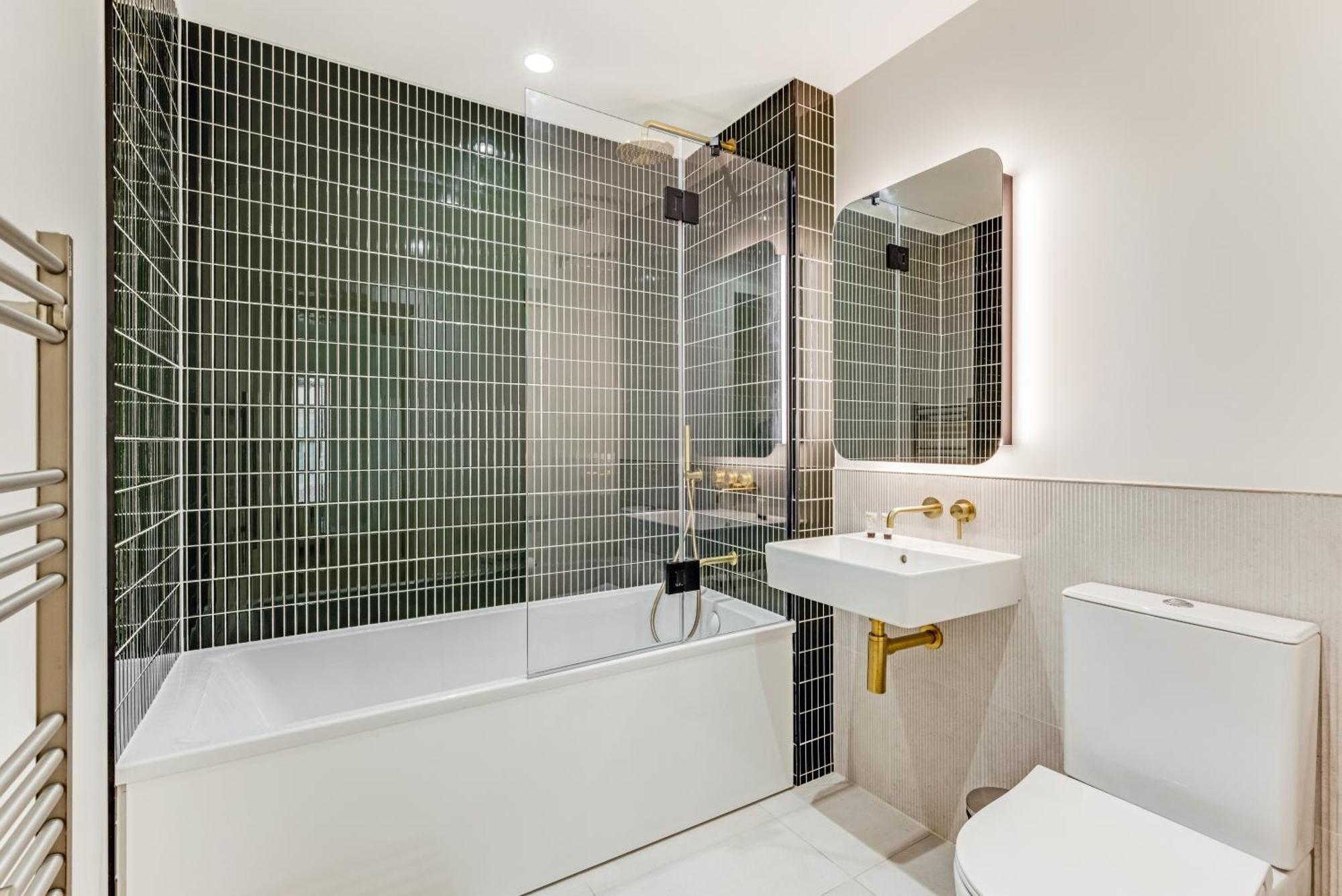 Khayat Homes - The Great Escape - 3 Bed Luxury Londra